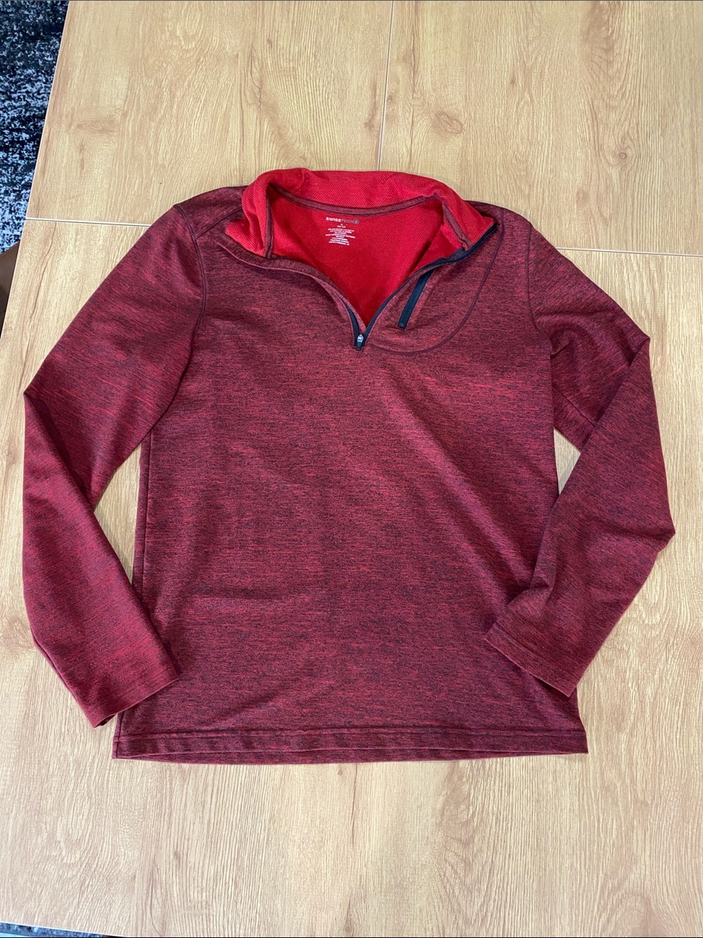 Swiss Tech Men's Red Marled Quarter-Zip Pullover